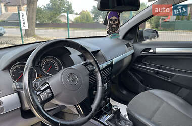 Универсал Opel Astra 2009 в 