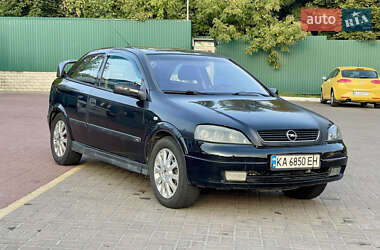 Купе Opel Astra 2002 в Киеве