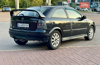 Купе Opel Astra 2002 в 