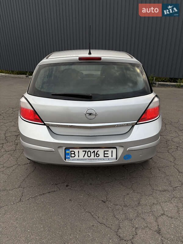 Хетчбек Opel Astra 2006 в Полтаві фото 10 Хетчбек Opel Astra 2006 в Полтаві