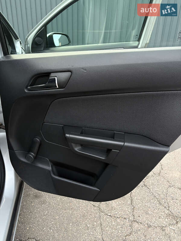 Хетчбек Opel Astra 2006 в Полтаві фото 27 Хетчбек Opel Astra 2006 в Полтаві
