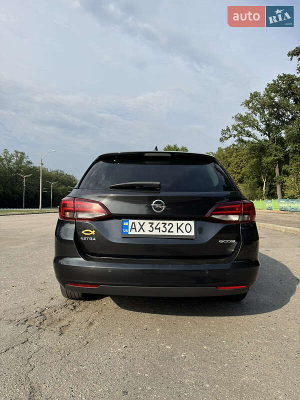 Универсал Opel Astra 2016 в Харькове