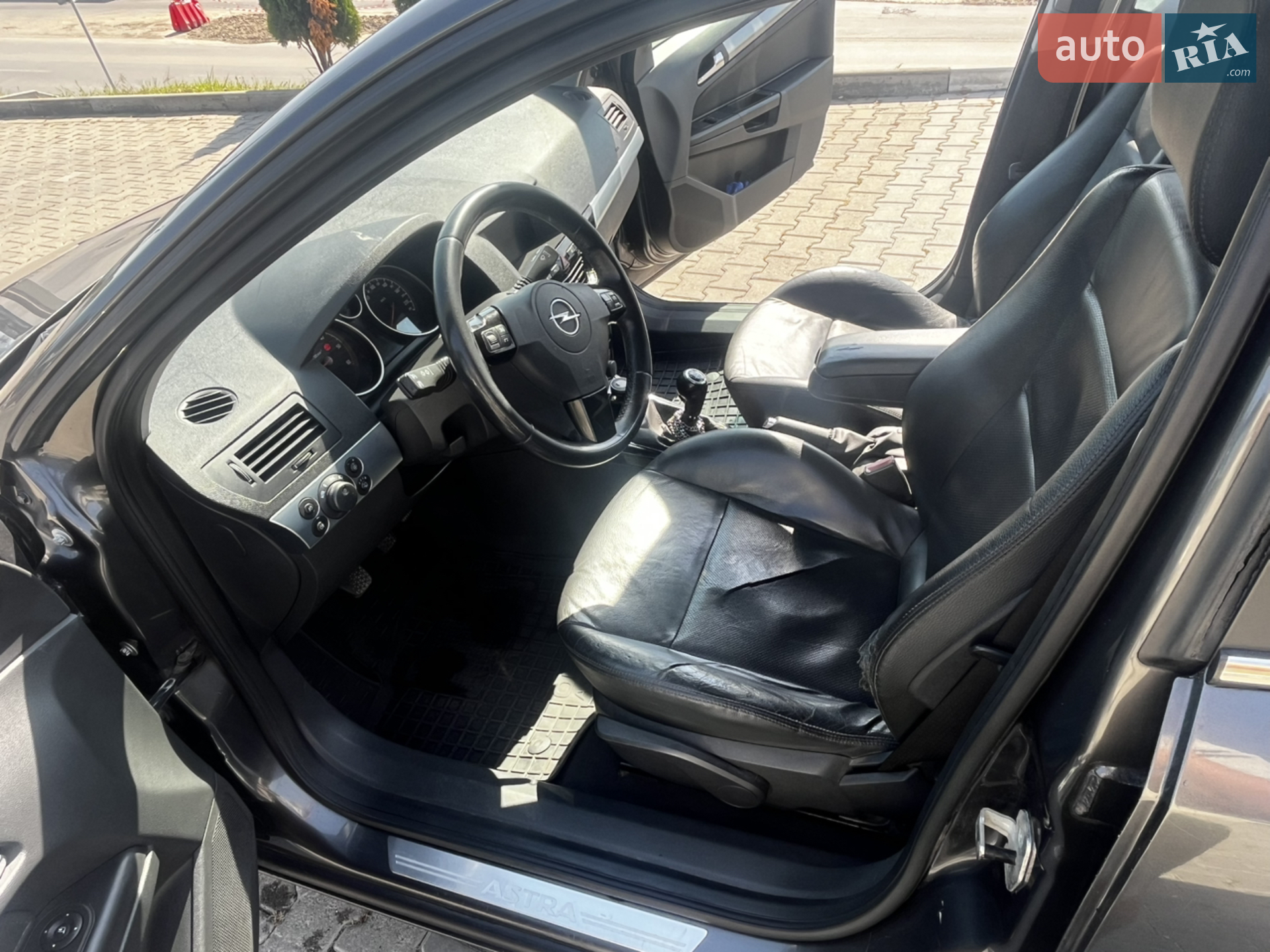 2010 Opel Astra - мініатюра 14
