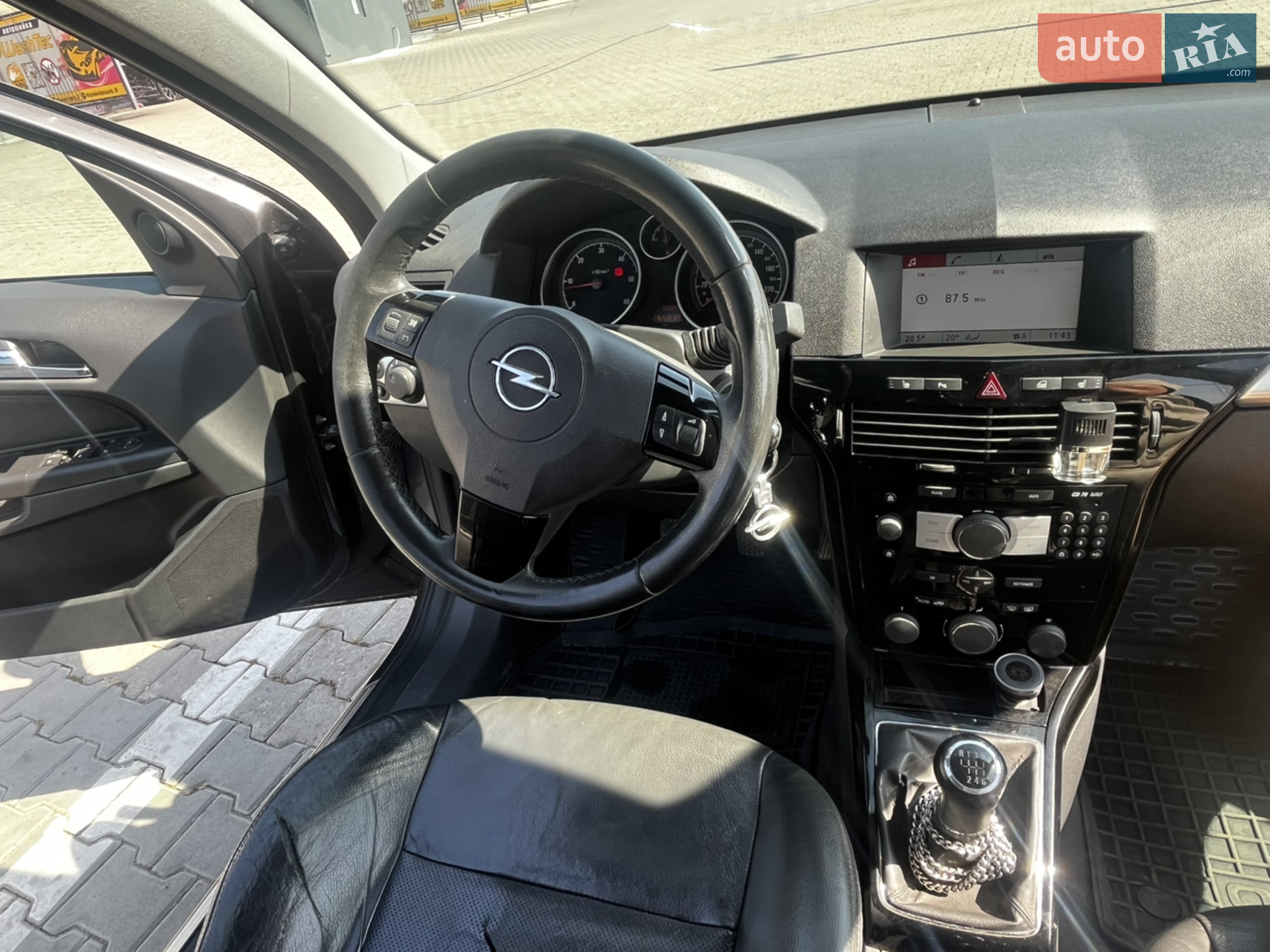 2010 Opel Astra - мініатюра 15