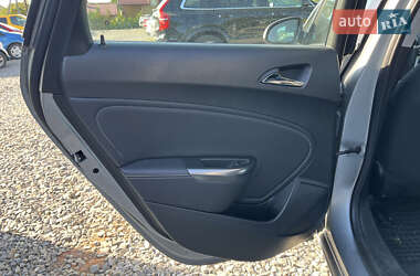 Универсал Opel Astra 2011 в 
