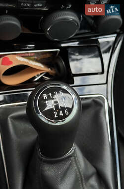 Универсал Opel Astra 2010 в 