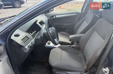 Универсал Opel Astra 2009 в 