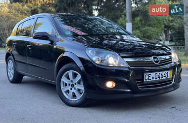 Хэтчбек Opel Astra 2009 в Умани
