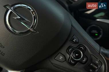 Универсал Opel Astra 2017 в 
