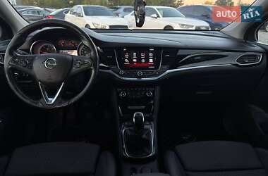 Универсал Opel Astra 2017 в 