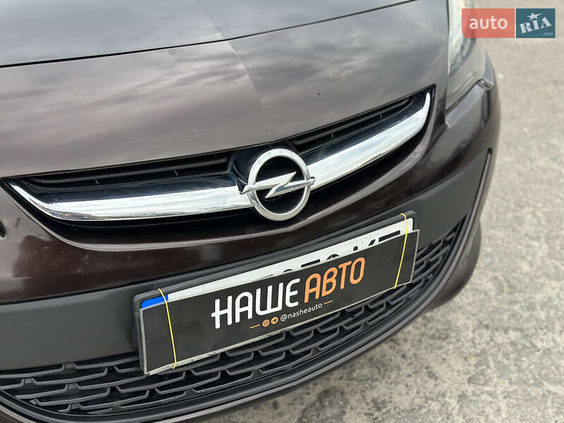 Универсал Opel Astra 2014 в Шептицькому