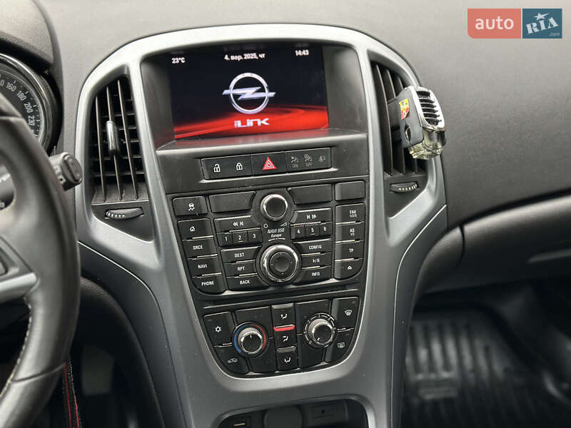 Универсал Opel Astra 2014 в Шептицькому