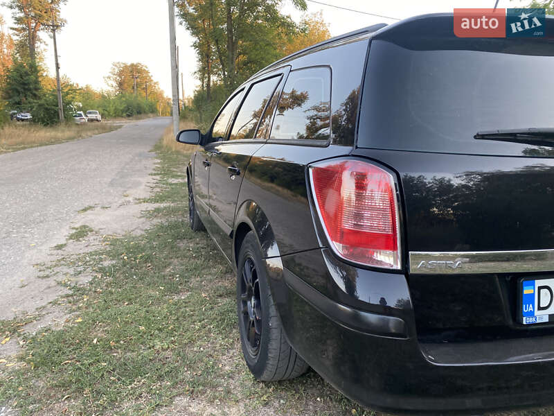Универсал Opel Astra 2004 в Запорожье