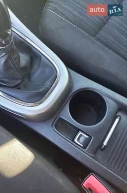 Универсал Opel Astra 2011 в 