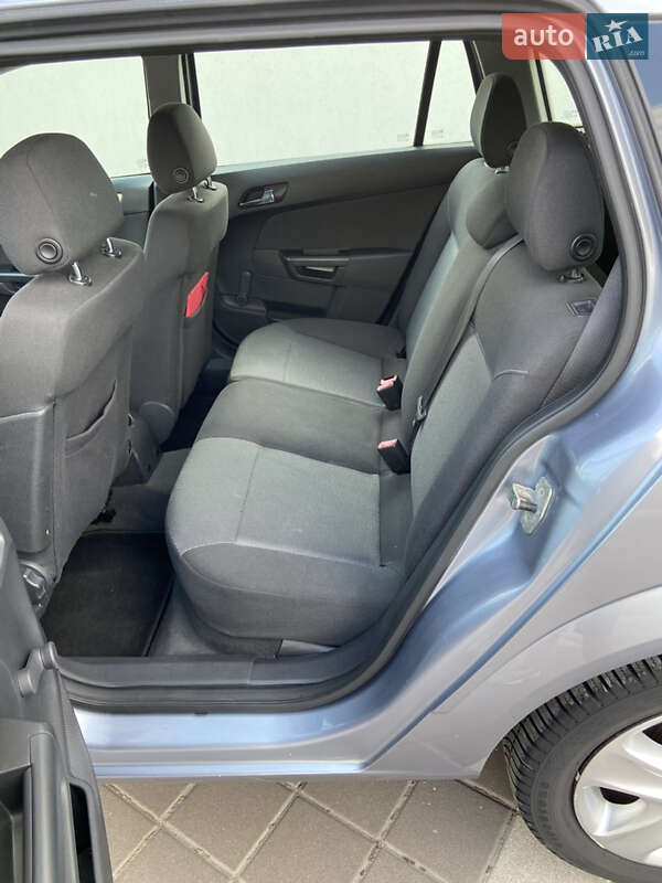 Универсал Opel Astra 2008 в Белой Церкви