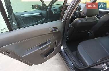 Универсал Opel Astra 2009 в 