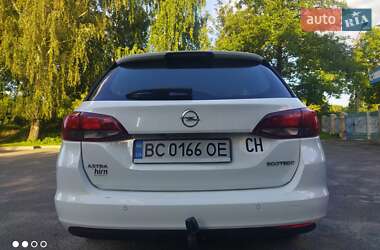 Универсал Opel Astra 2018 в 