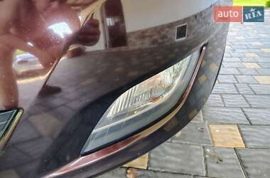 Хетчбек Opel Astra 2013 в 