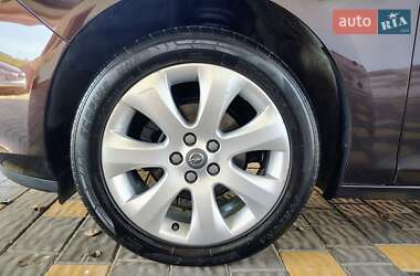 Хетчбек Opel Astra 2013 в 