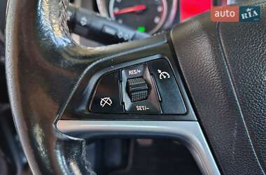Хетчбек Opel Astra 2013 в 