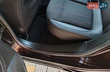 Хетчбек Opel Astra 2013 в 