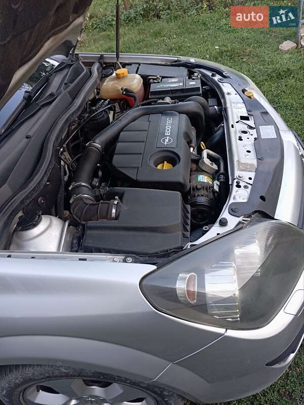 Універсал Opel Astra 2004 в Львові