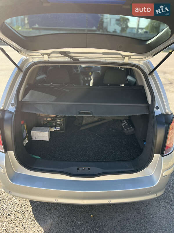 Универсал Opel Astra 2010 в Днепре фото 20 Универсал Opel Astra 2010 в Днепре