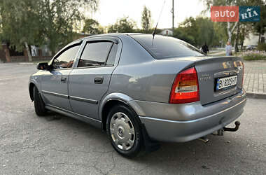 Седан Opel Astra 2007 в 