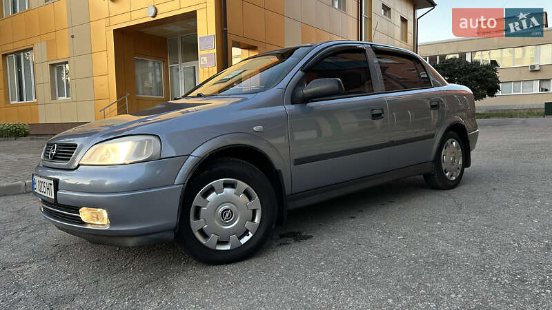 Седан Opel Astra 2007 в 