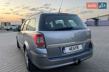 Универсал Opel Astra 2008 в Рожище