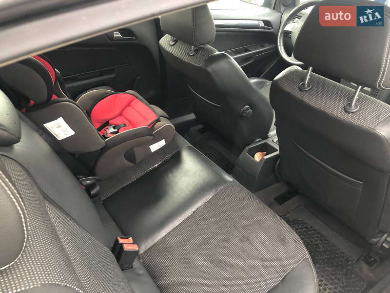 Хэтчбек Opel Astra 2004 в Стрые