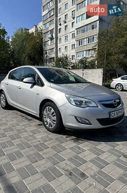 Хэтчбек Opel Astra 2010 в Хмельницком
