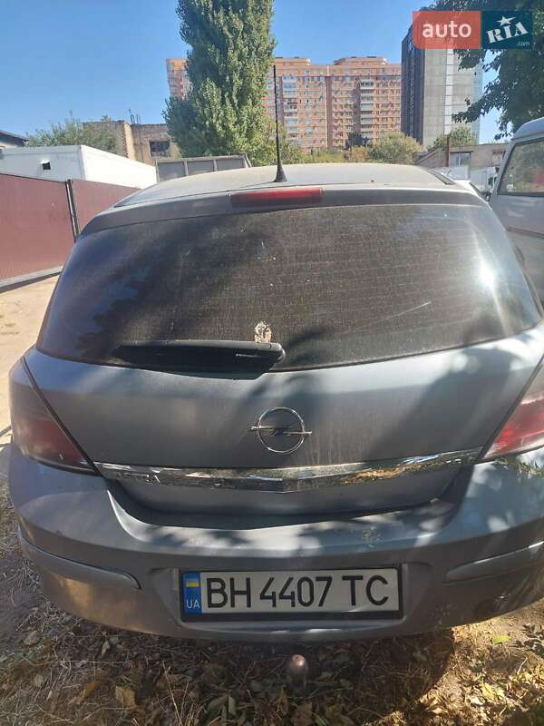 Opel Astra 2007