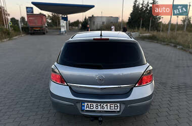 Хэтчбек Opel Astra 2007 в 