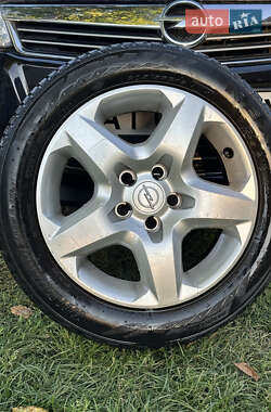 Универсал Opel Astra 2007 в 