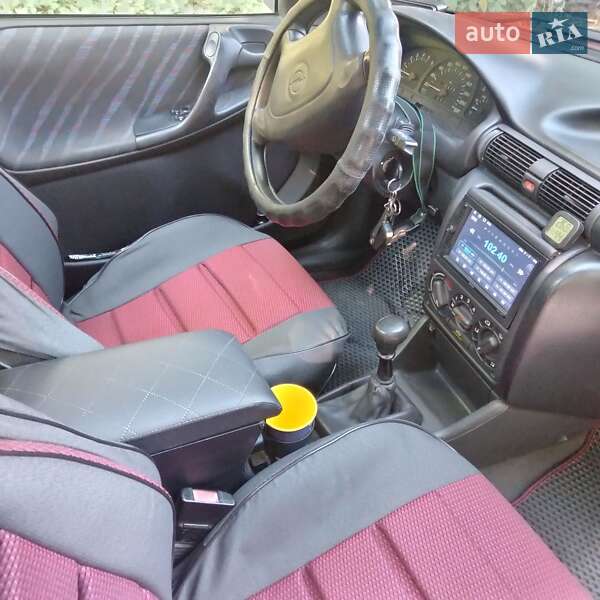 Универсал Opel Astra 1997 в Чернигове