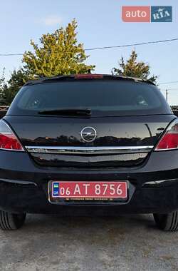 Хэтчбек Opel Astra 2009 в 