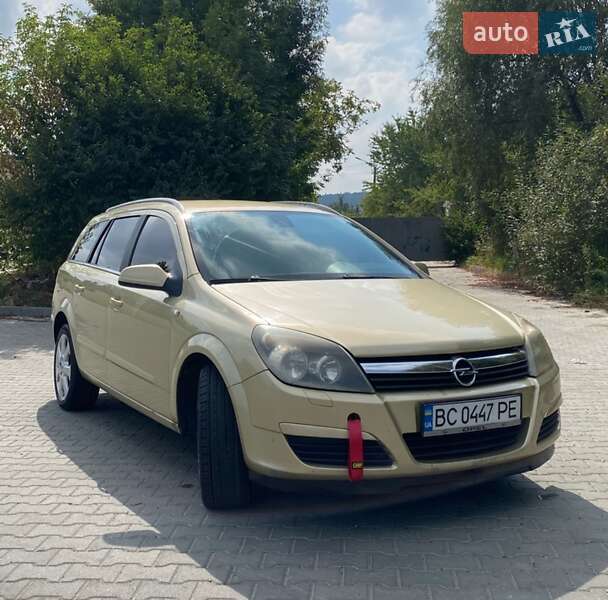 Універсал Opel Astra 2004 в Львові