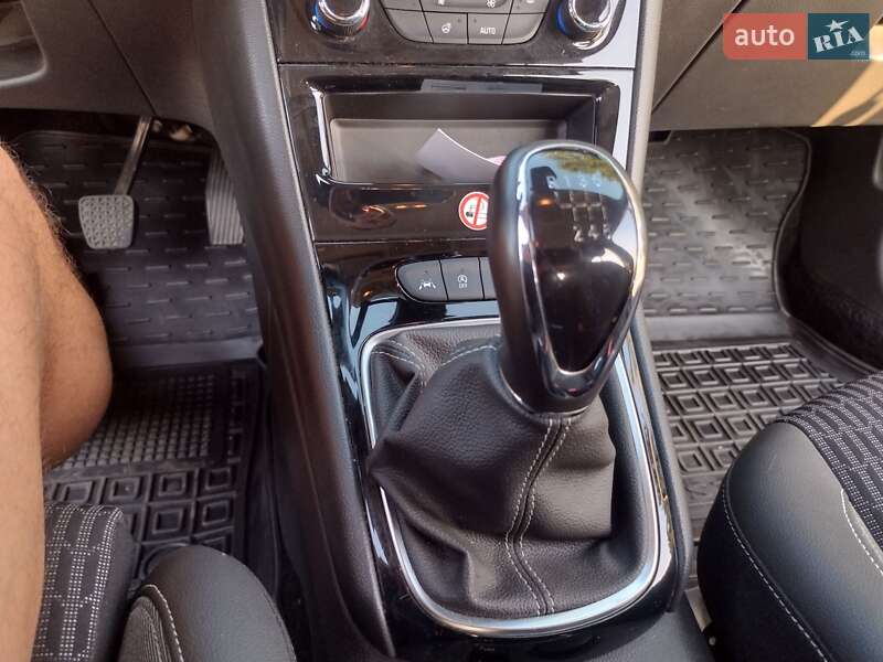 Универсал Opel Astra 2022 в Дубно