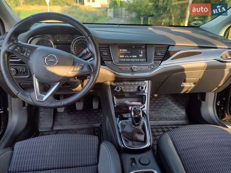 Универсал Opel Astra 2022 в Дубно