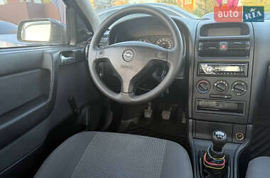 Седан Opel Astra 2007 в 