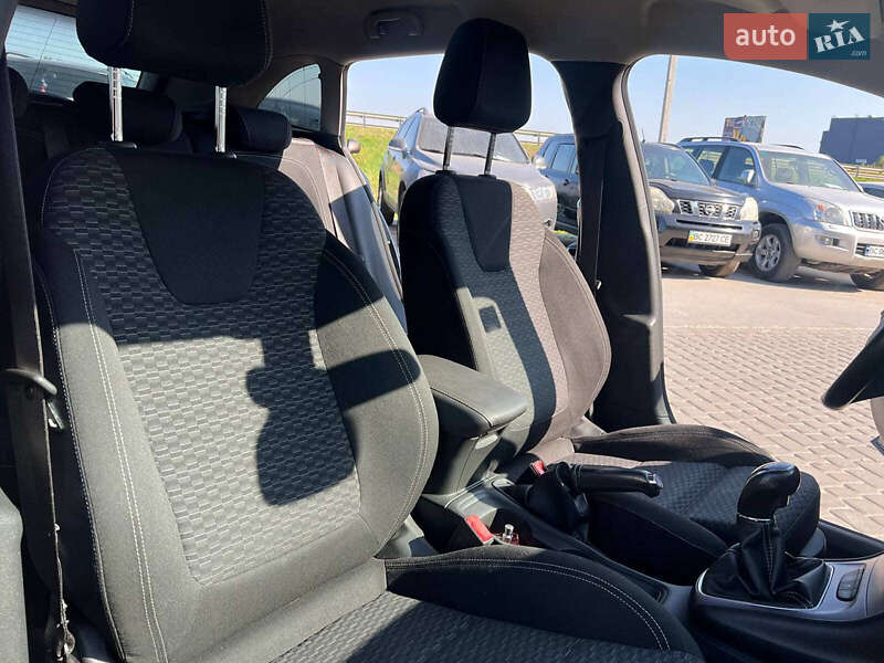 Универсал Opel Astra 2017 в Львове фото 33 Универсал Opel Astra 2017 в Львове