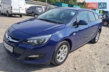 Универсал Opel Astra 2015 в Хмельницком