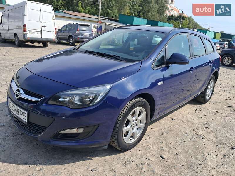 Універсал Opel Astra 2015 в Хмельницькому