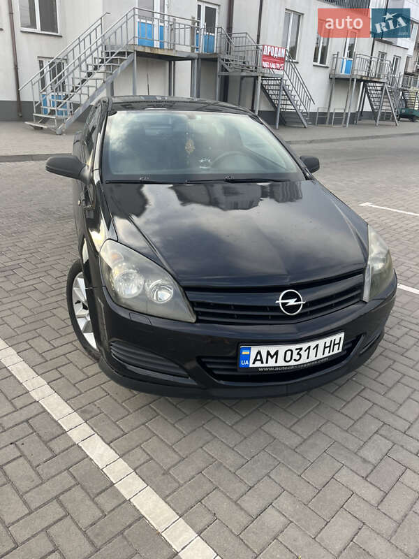 Хетчбек Opel Astra 2005 в Рівному