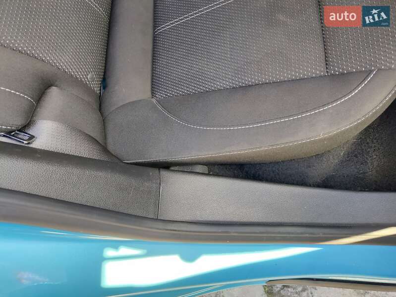 Універсал Opel Astra 2012 в Львові