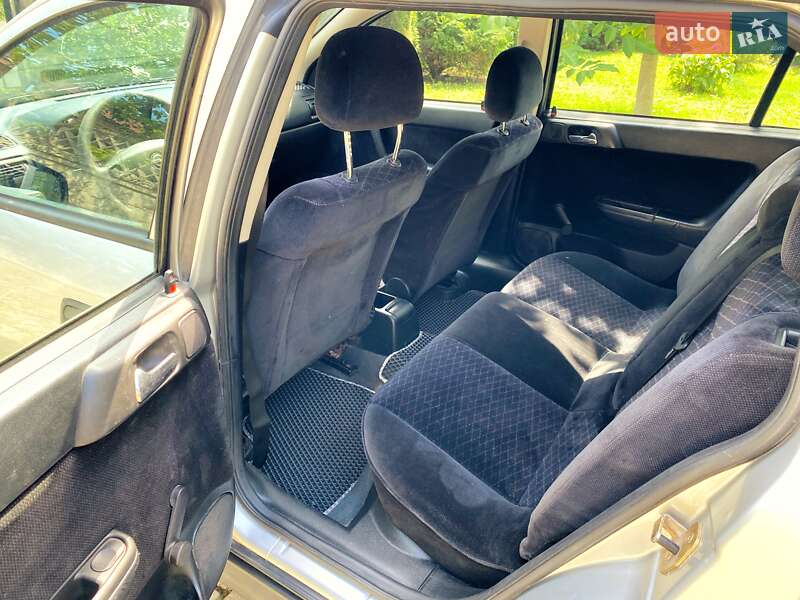 Универсал Opel Astra 2000 в Ивано-Франковске