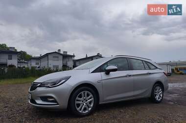 Универсал Opel Astra 2017 в 