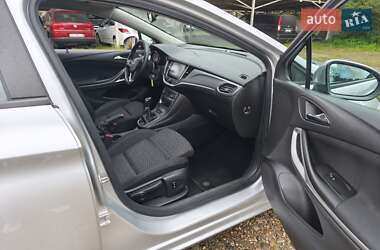 Универсал Opel Astra 2017 в 