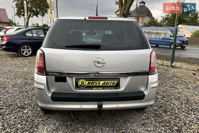 Универсал Opel Astra 2010 в Коломые